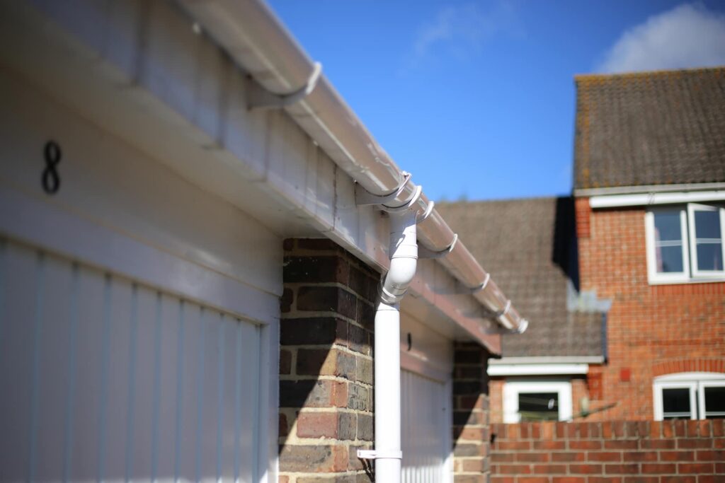Guttering experts Guttering experts in Paddock Wood